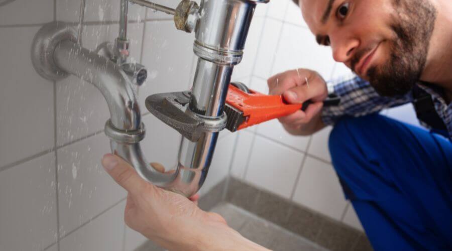 Local annual plumbing maintenance in Golden Eagle, IL